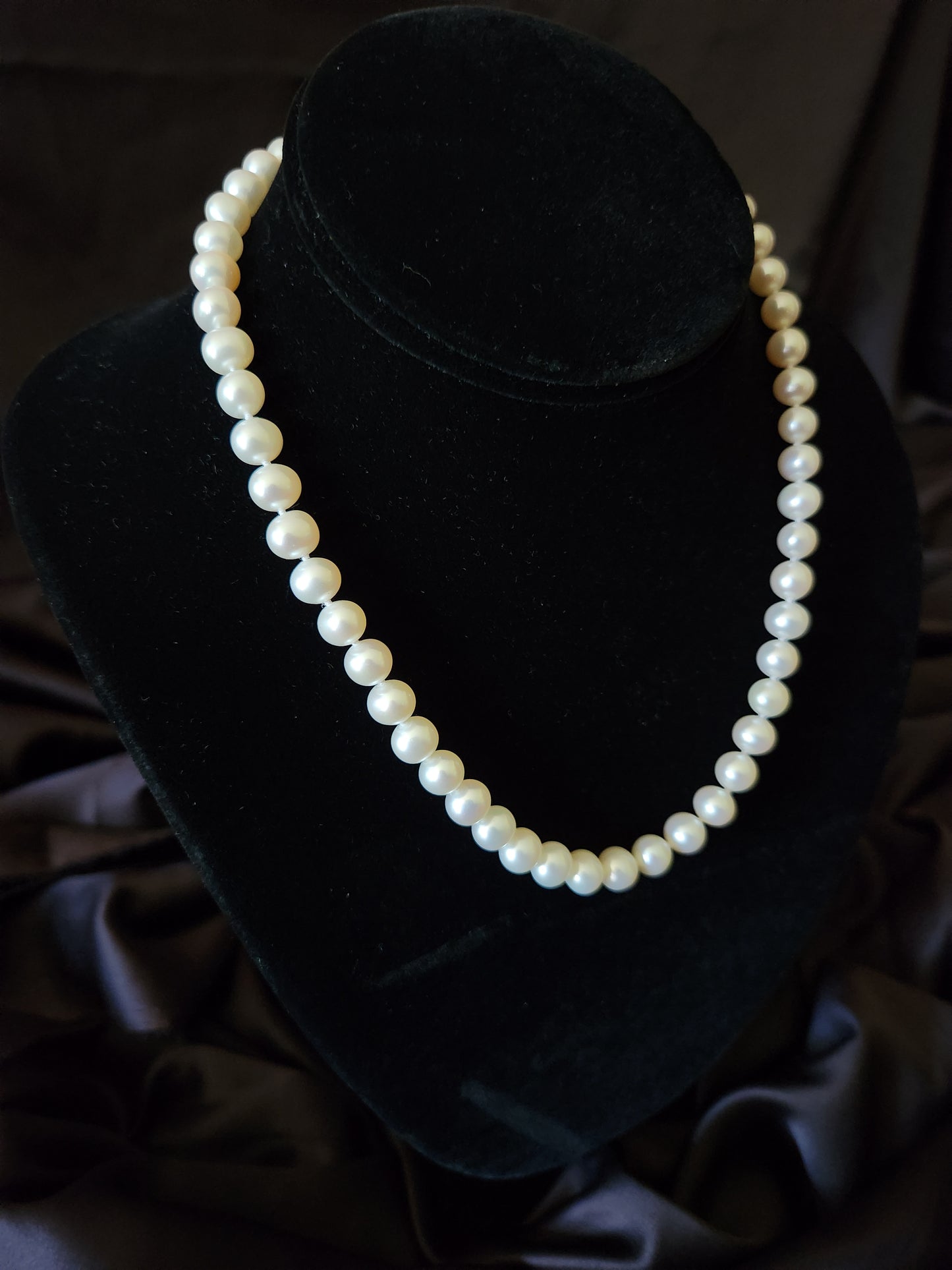 Freshwater Pearl Bead Necklace