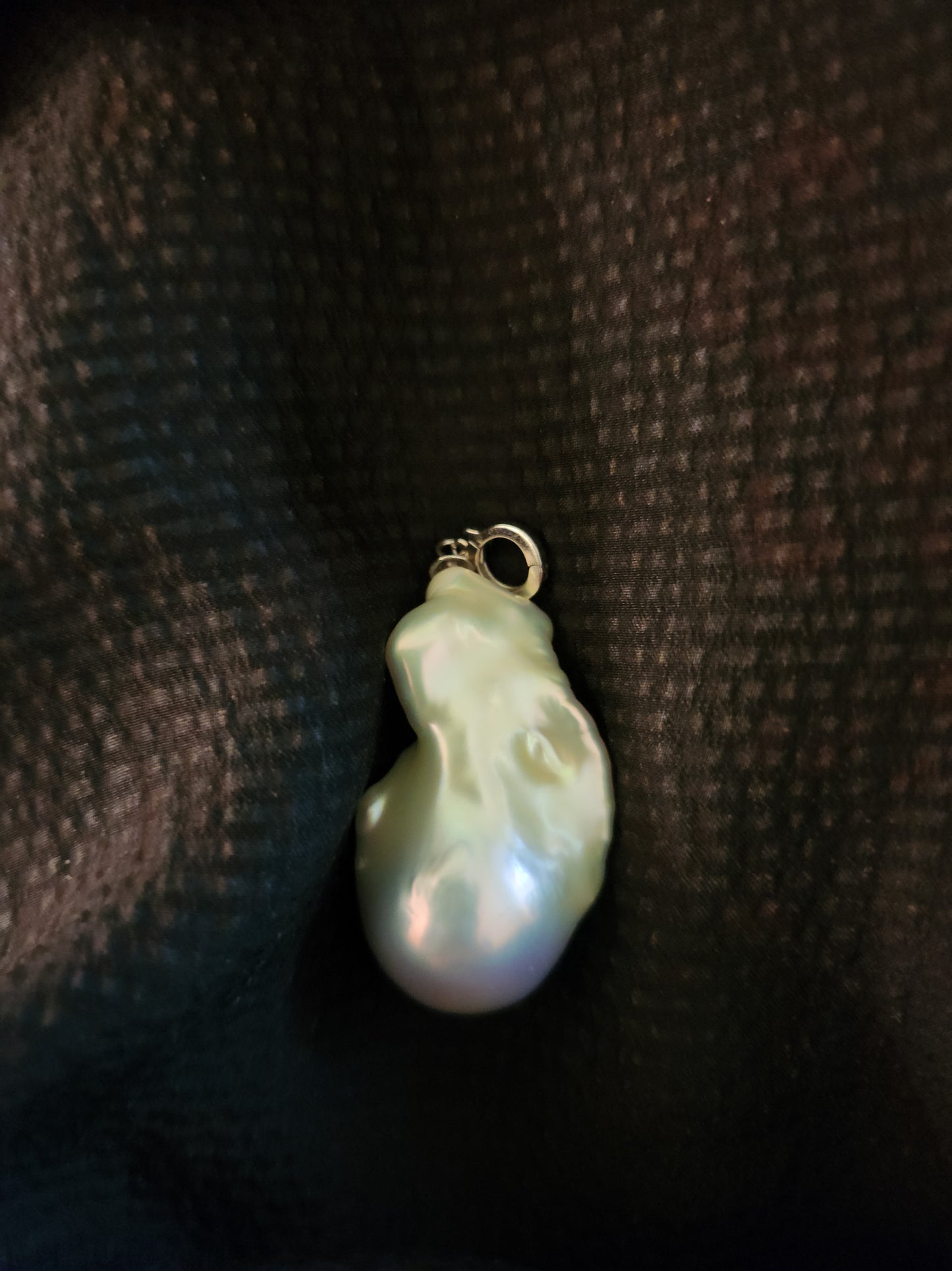 Baroque Pearl Pendant