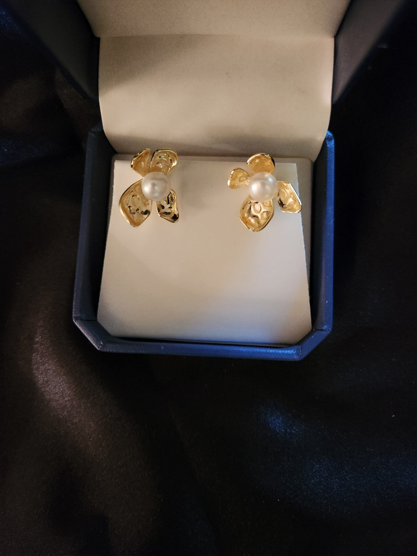 Designer Pearl Floral Stud Earrings