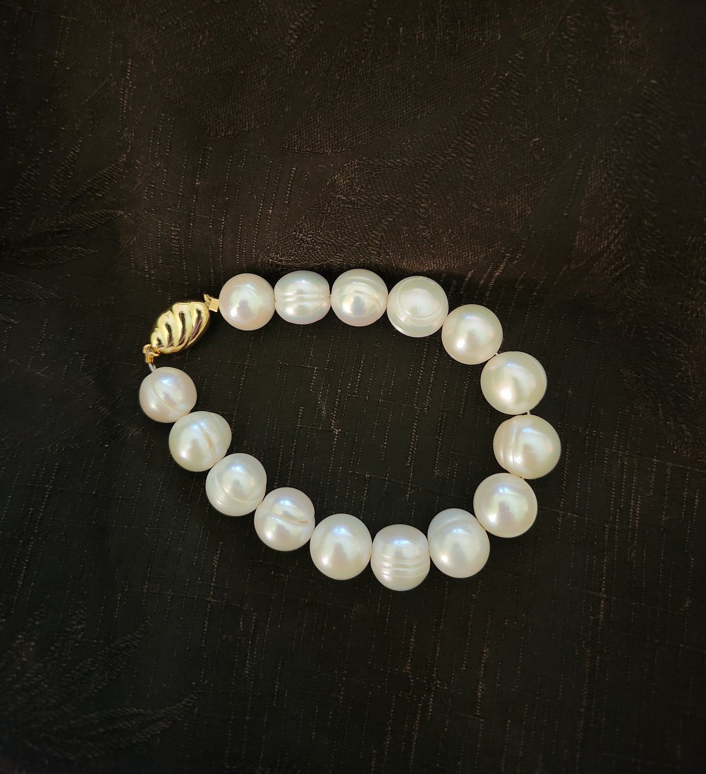 Baroque Threaded Pearl Bracelet