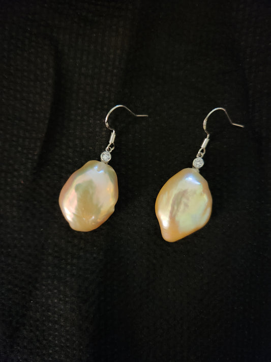 Baroque Pearl Drop Earring