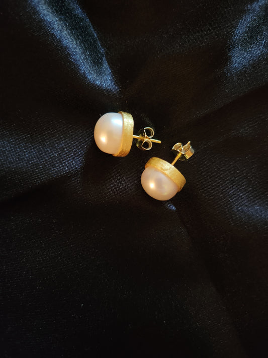 Freshwater Water Pearl Designer Stud Earrings
